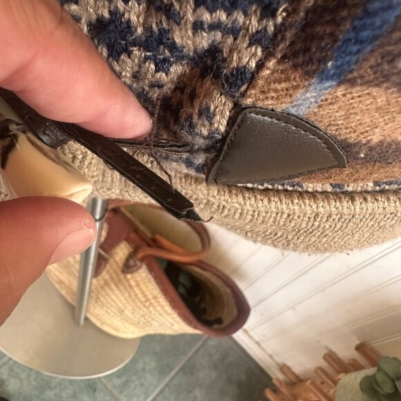 Vintage Plaid Wool Blend Toggle Vest Small Blue & Brown - Picture 9 of 9